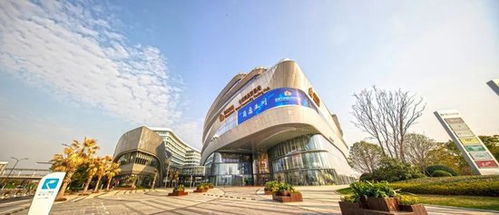 綠地全球商品貿(mào)易港 商貿(mào)流通全產(chǎn)業(yè)鏈功能平臺(tái)