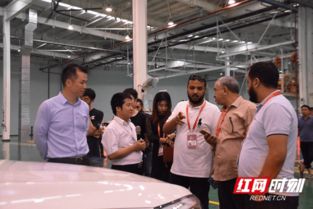 點(diǎn)贊 湖南智造 中非經(jīng)貿(mào)博覽會代表團(tuán)走進(jìn)獵豹汽車長沙廠
